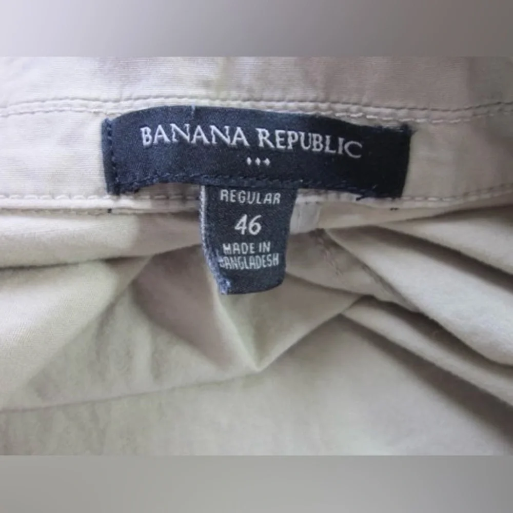 Banana Republic Men’s Khaki Casual Jacket, Oversized Button Down Front; Size 46